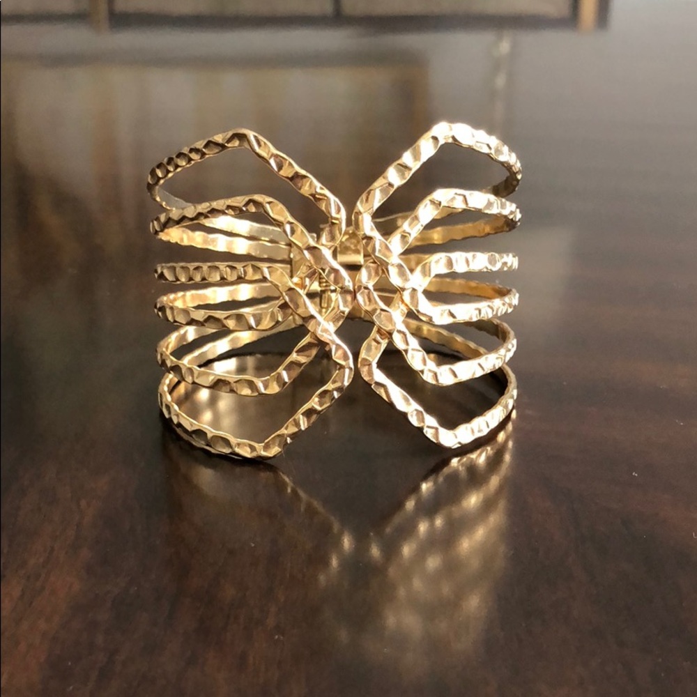 🌟 4/$20! Gold hinge bracelet